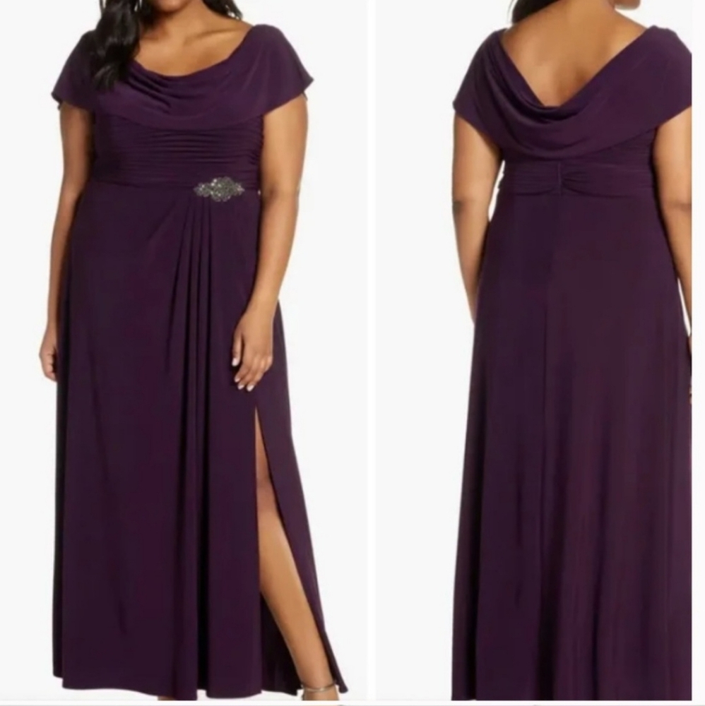 Women's clothing(225)